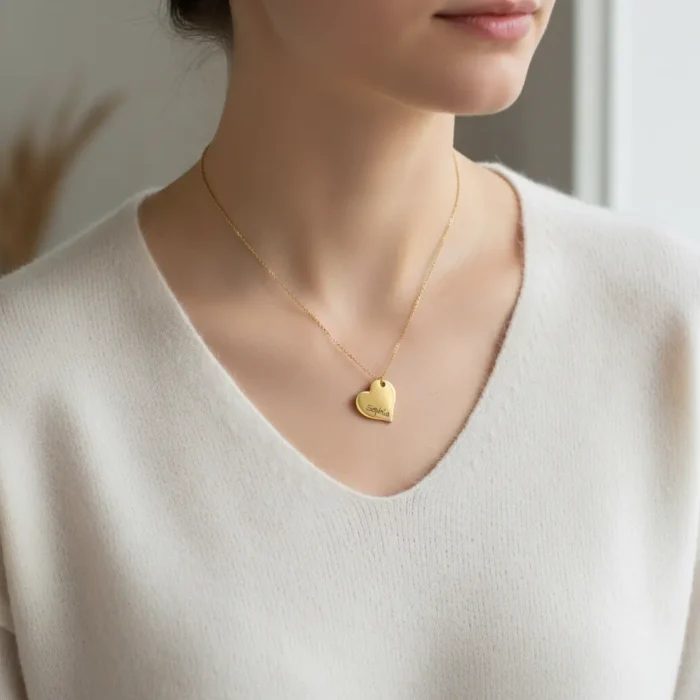 Heart diagonal Necklace - Gold - Image 2
