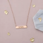 Brushed Bar Necklace Horizontal - Rose Gold