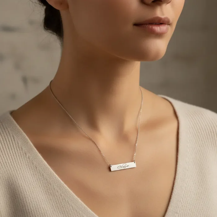 Brushed Bar Necklace Horizontal - Silver - Image 2