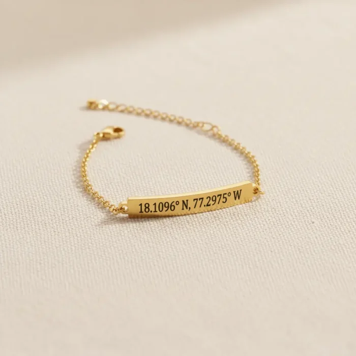 Bar Bracelet - Gold - Image 4